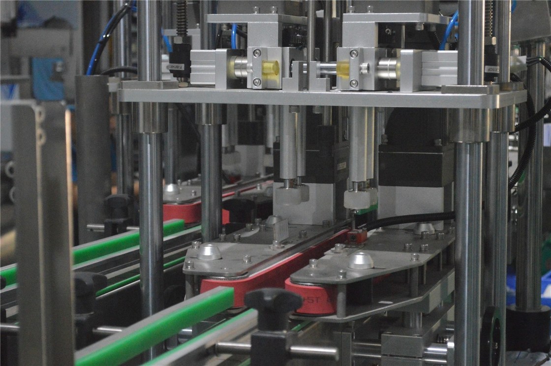 포장 종류 병 모든 스레드 캡을 위한 완전 자동 회전 뚜?? 기계