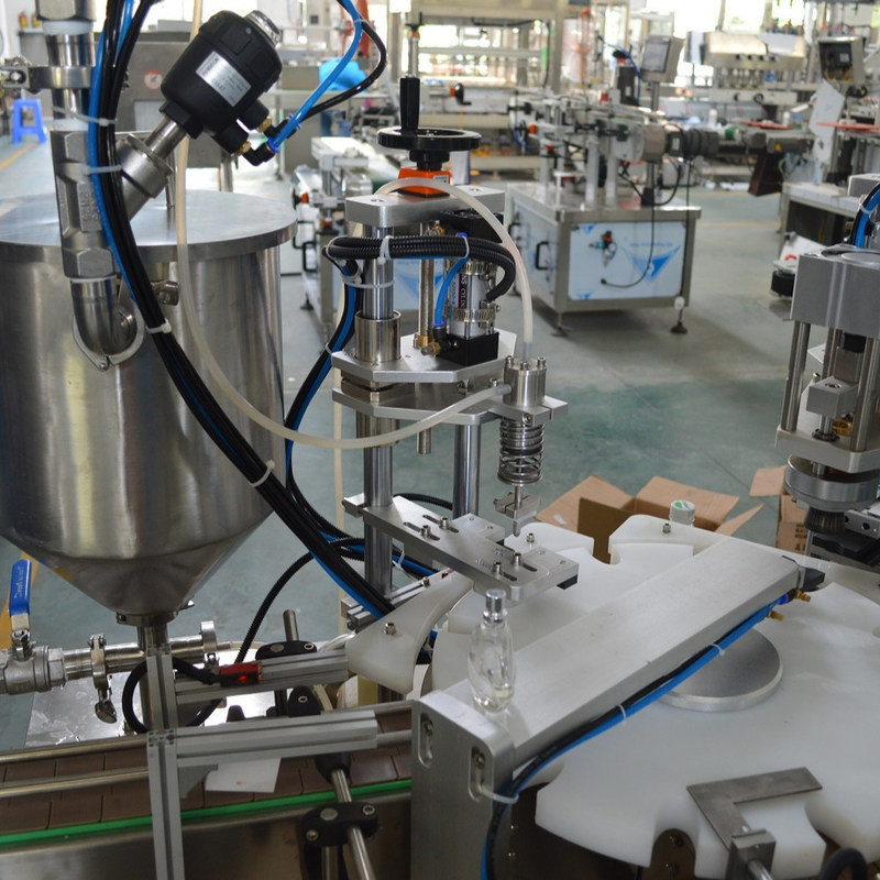 식품 음료용 자동 화장품 향수 병 채용 기계 생산 라인