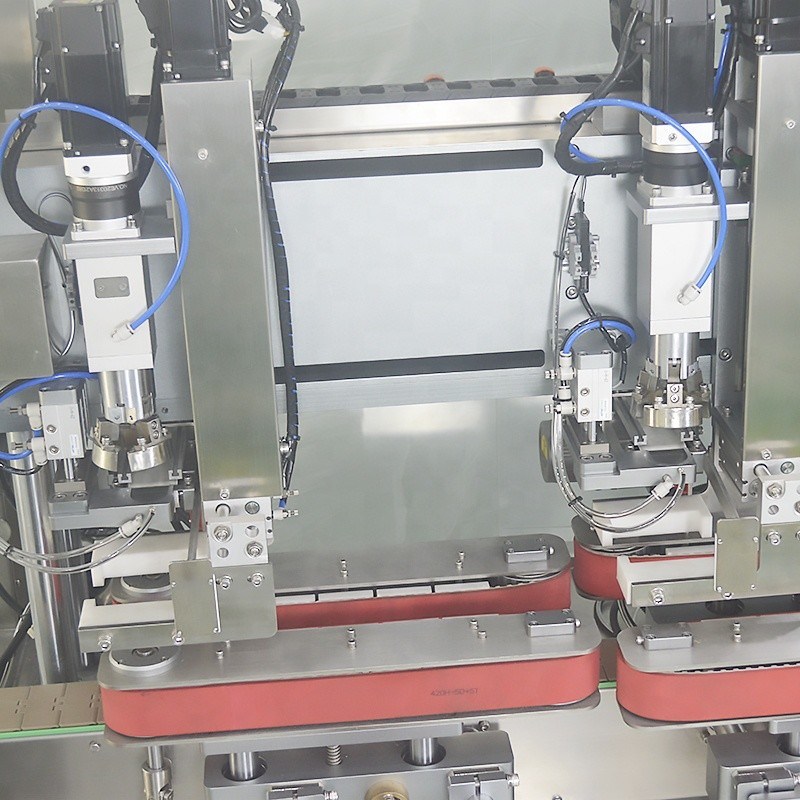 샴푸 / 샤워 젤 / 오일 / 세척용품의 자동 액체 병 채용 캡 머신 라인